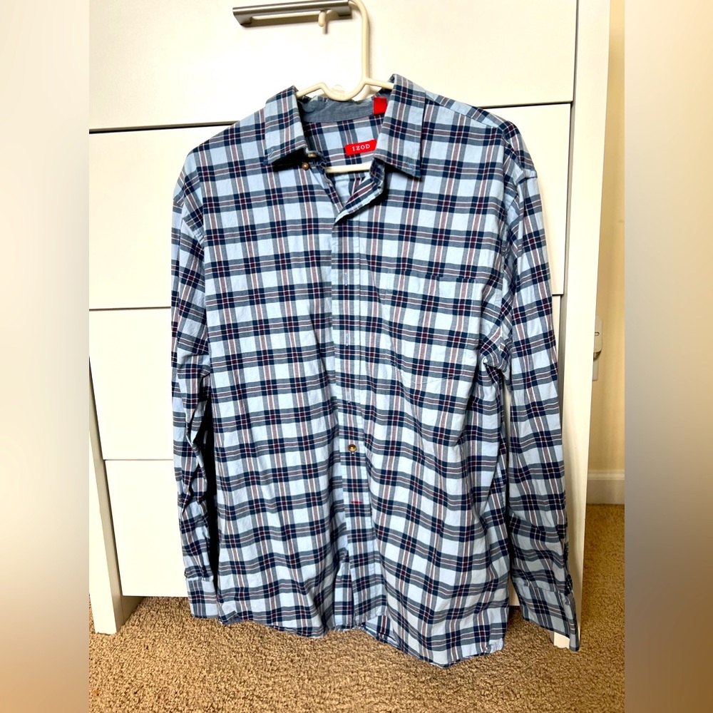 Large IZOD Mens Casual Button Down
